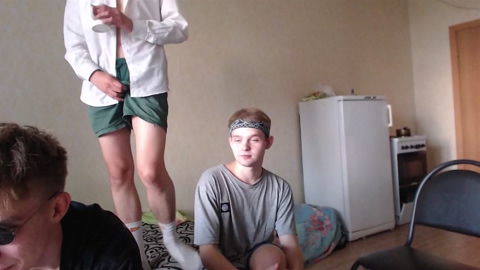 stralght_twinks  18-09-2022 video deep