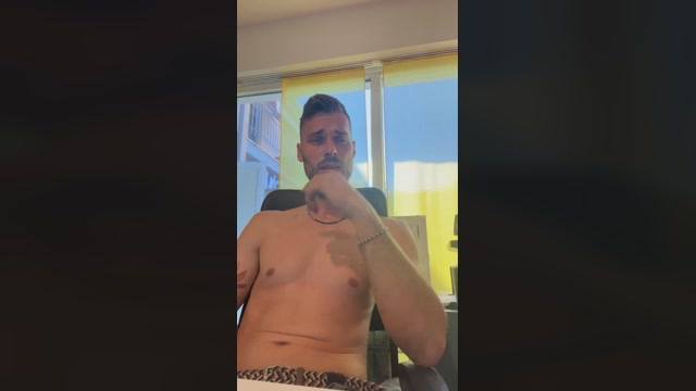 Eivor90  20-09-2022 Recorded Video handsome