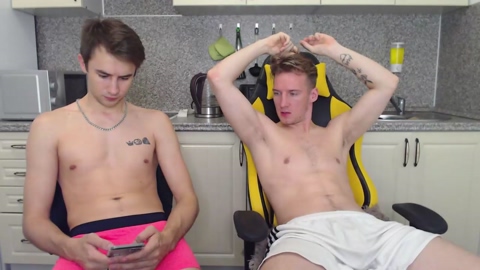 lovexmore  21-09-2022 video horny