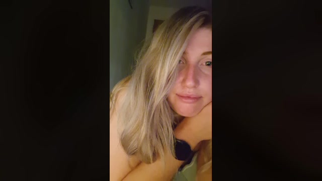Sexypurple22 24-09-2022 lick 