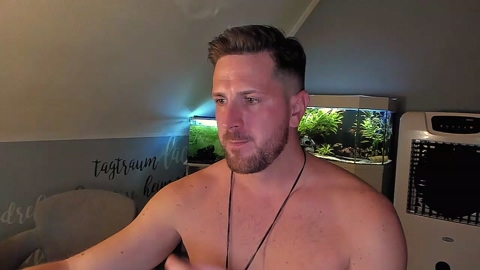ronhill13  25-09-2022 Recorded Video striptease