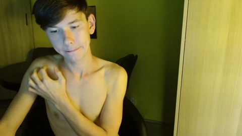 13hoootboooy777  26-09-2022 video horny