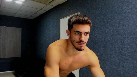 WilsonJules  28-09-2022 Recorded Video kissing