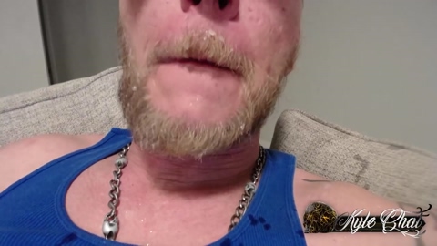 kylechat  29-09-2022 video kissing