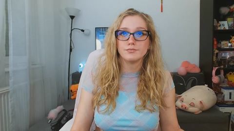 LunaNicole 01-10-2022 tits 
