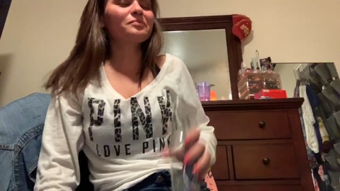 caliroxy1 01-10-2022 lick 
