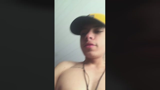 r_18_hot  01-10-2022 Recorded Video kiss