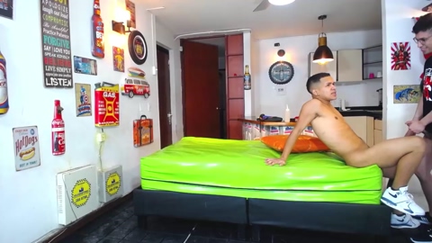 solinoff  01-10-2022 video handsome