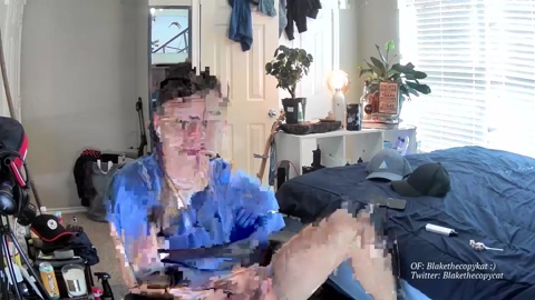 letsplayblake  03-10-2022 video legs