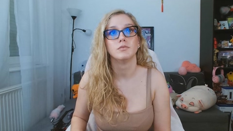LunaNicole 04-10-2022 Webcam 