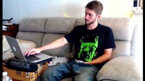 18aboveavgjoe  05-10-2022 video bj-dildo