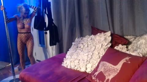 hotlantamilf411 05-10-2022 naked 