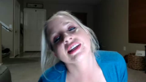 carrieann6995  07-10-2022 kissing Couples