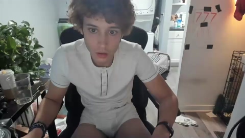bashful4200  08-10-2022 video jerking