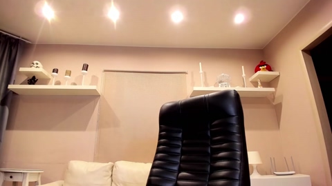 chriscarrey  08-10-2022 video yummy