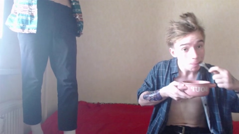 stralght_twinks  09-10-2022 video bicurious