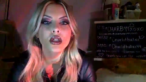 charlitbaker 09-10-2022 sexygirl 