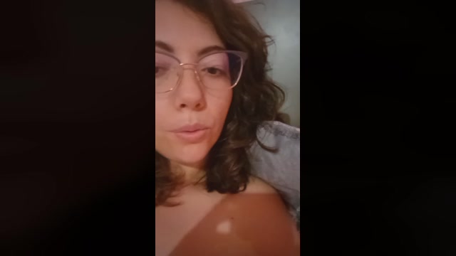 stella177 10-10-2022 spank 