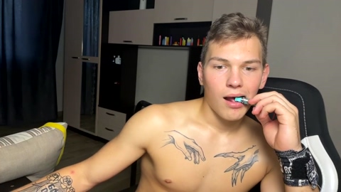 vova_belkin  10-10-2022 video sweet