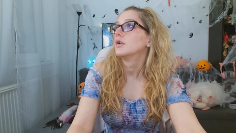 LunaNicole 10-10-2022 suck 