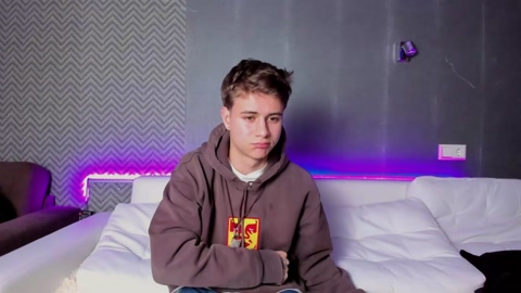 lance_bell  10-10-2022 video beauty