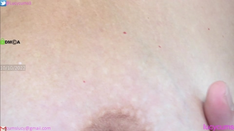 lucycums 10-10-2022 Topless 