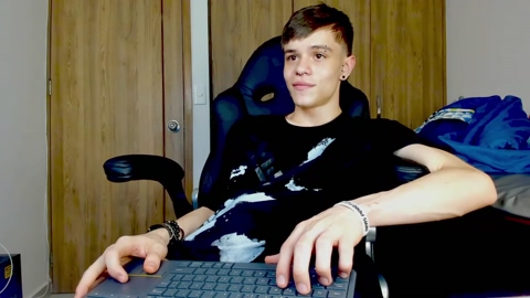 xxx_alan  11-10-2022 video harddick