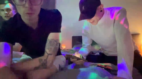 Knicklicht1  11-10-2022 Recorded Video love