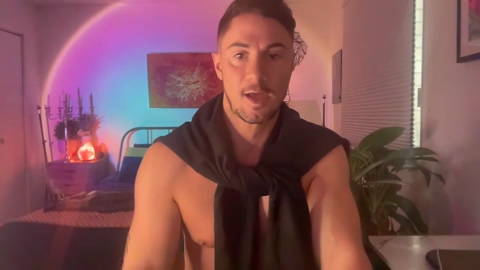 SkyyKnox  12-10-2022 Recorded Video kissing