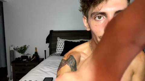 therealcalbrahh  12-10-2022 video sexybody