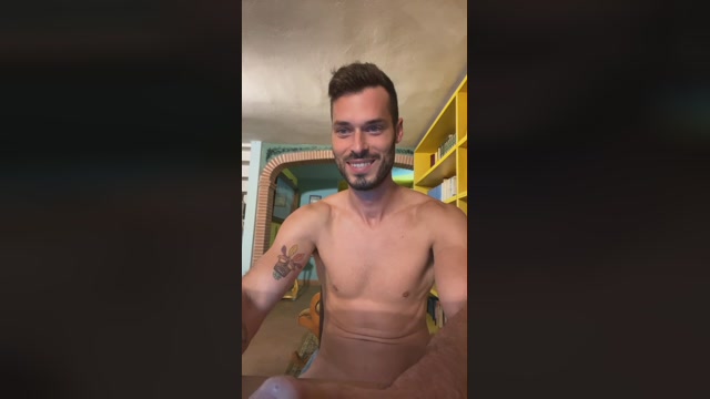 Eivor90  15-10-2022 Recorded Video sexyfeet