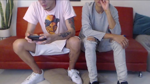 fratguysonline  14-10-2022 video legs