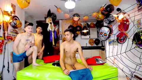 brionte  15-10-2022 video suckcock