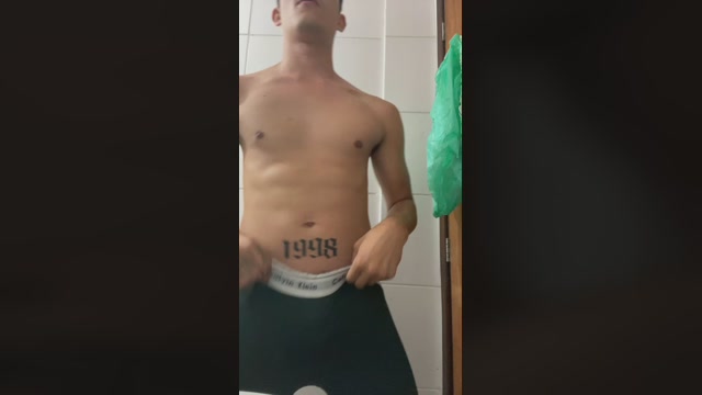 nathan675  15-10-2022 Recorded Video bigballs