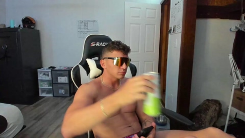 cowsgomoo101  16-10-2022 video natural