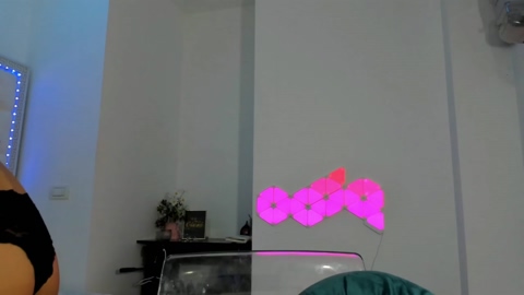 hotfallingdevil  18-10-2022 Recorded Females