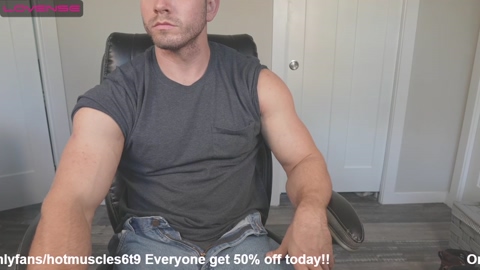 hotmuscles6t9  17-10-2022 video sex