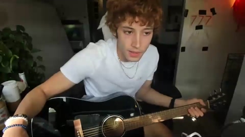 bashful4200  18-10-2022 video bigcock