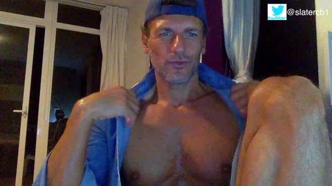 slater2011  18-10-2022 video horny