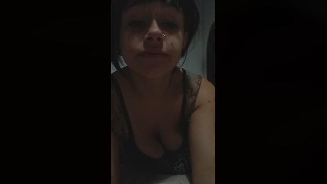 SweetMollyTek23  20-10-2022 bigboobs Females