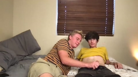 jacksonanddakota  19-10-2022 video horny