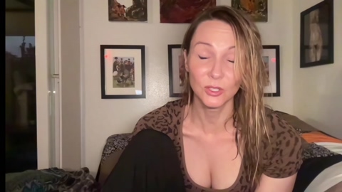 kaileeshy  19-10-2022 fuckme Females