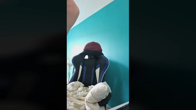 Jeunne_francais  22-10-2022 Recorded Video fingers