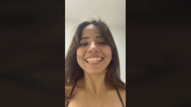 LiaCute1 21-10-2022 Topless 