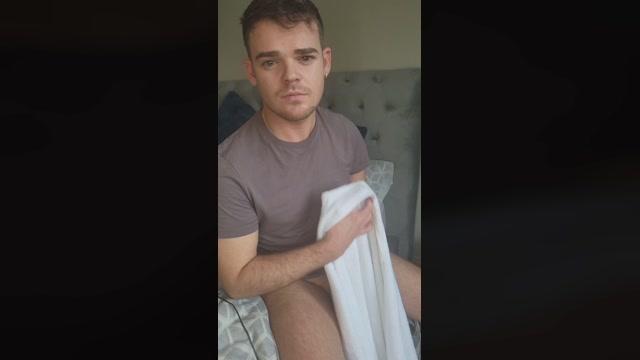 Donnybo1  23-10-2022 Recorded Video fingers