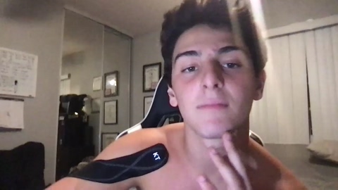 italianstalion1111  22-10-2022 video bicurious