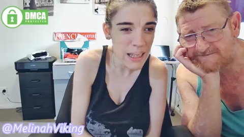 melinahviking 22-10-2022 boobs 