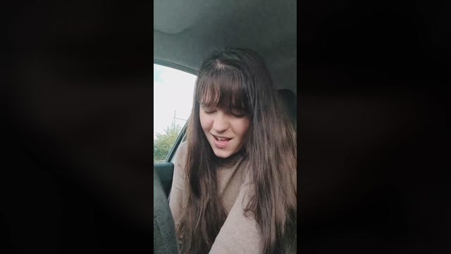 lucie_mehott 24-10-2022 analtoy 