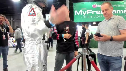 thejohnnystone  23-10-2022 video gag