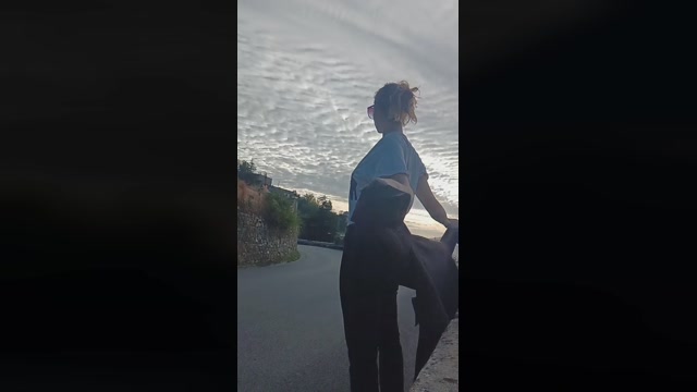 SexJeux 25-10-2022 tits 